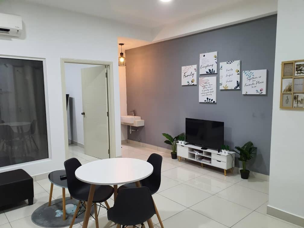 Arte Mont Kiara By Iluxhome Kuala Lumpur Exterior photo